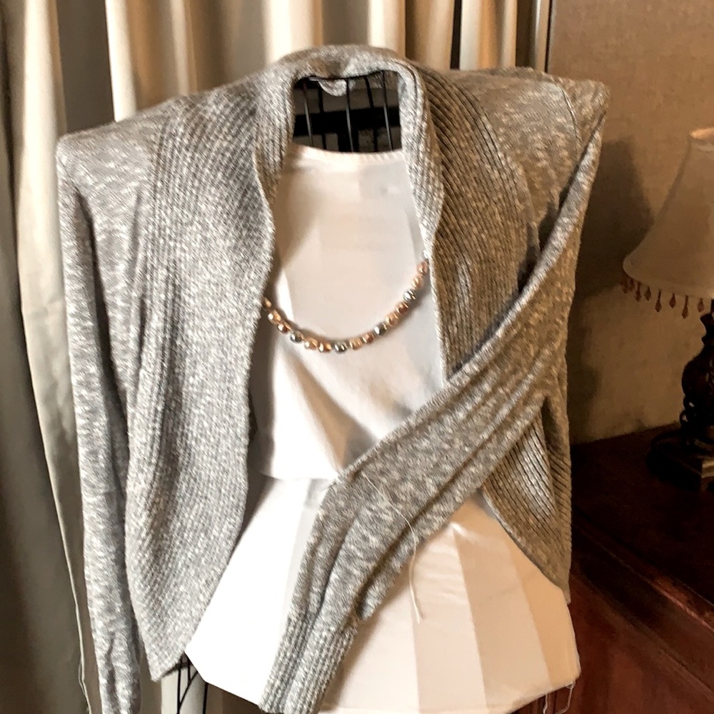 Cute cardigan-Gray (Box#3)